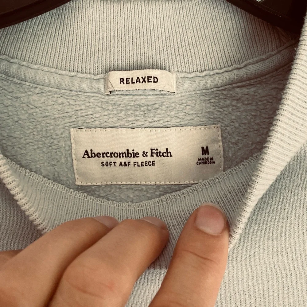 Abercrombie & Fitch Soft Fleece Sweatshirt in Light Bluish Gray Size M Classic